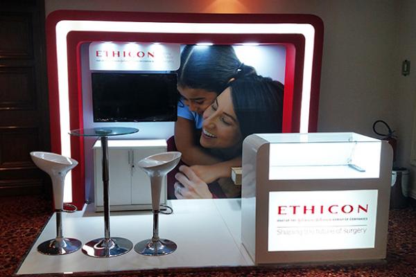 Johnson Ethicon / Simpósio Uroginecologia