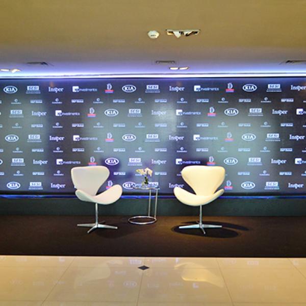 Isto É Dinheiro / As Melhores da Dinheiro