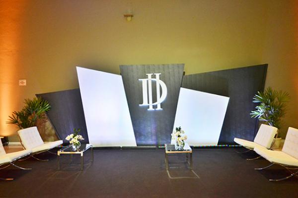 Isto É Dinheiro / As Melhores da Dinheiro