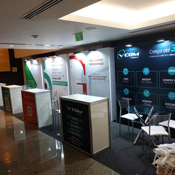 Stands / Milvus Summit