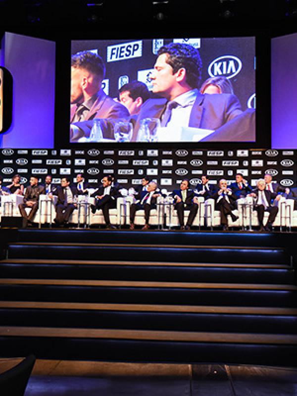 Revista Isto É / Os Brasileiros do Ano