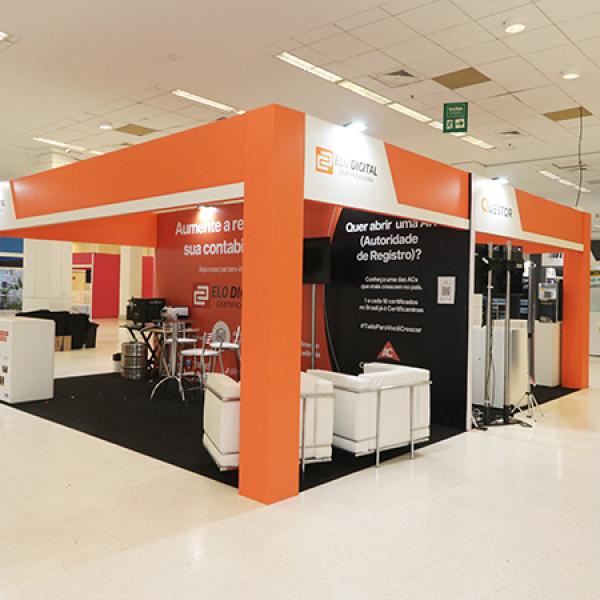 Stands / Marketing Contábil Summit